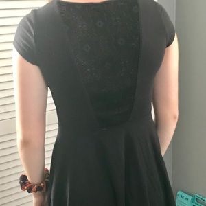 Super cute summer dress!! Worn once!